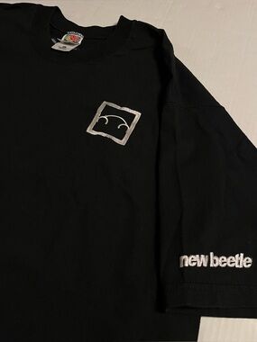 Vintage 1998 Volkswagen VW New Beetle Bug T-Shirt XL Embroidered Employee 90’s